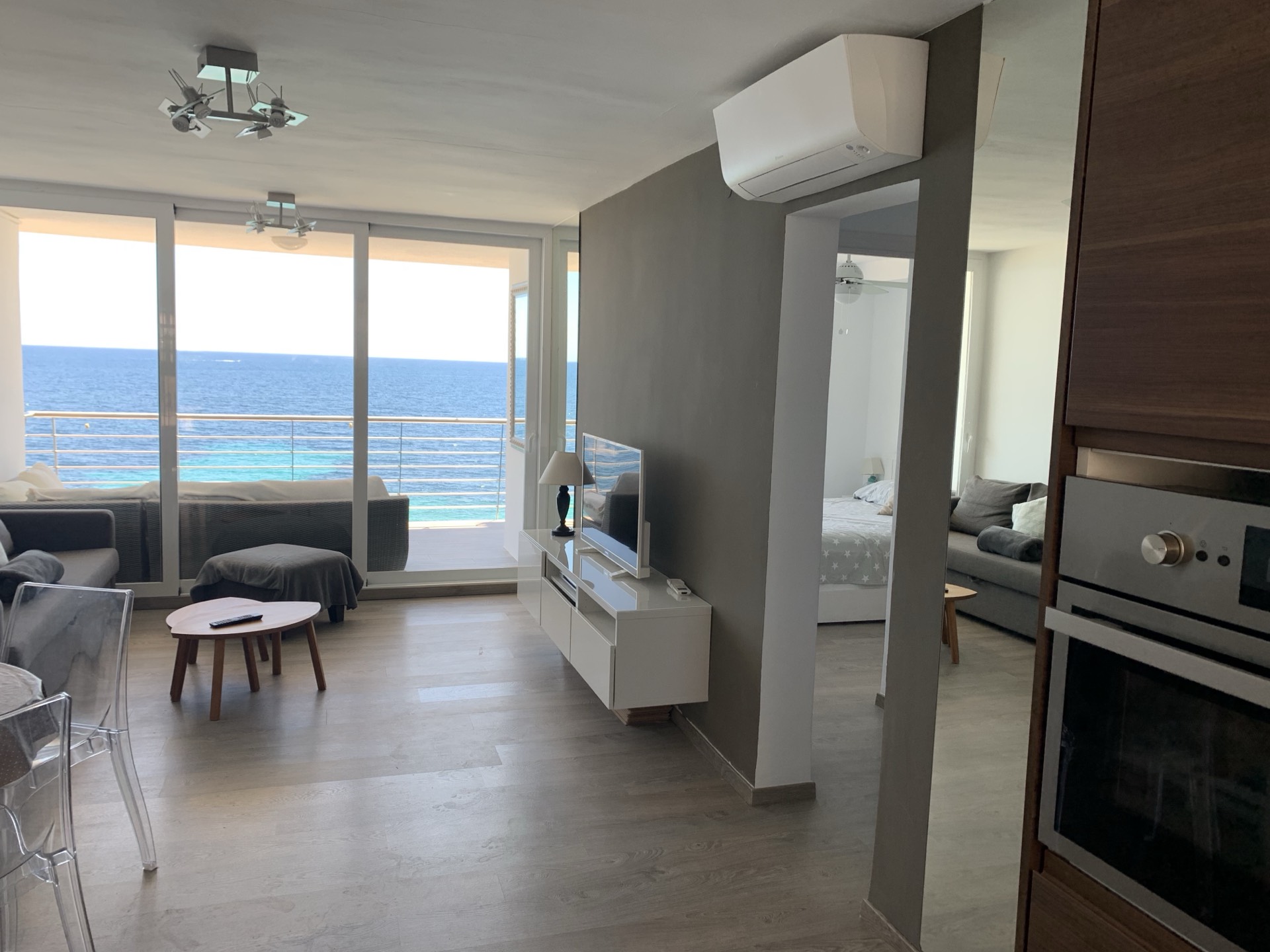 Flat by the Sea — photo 62